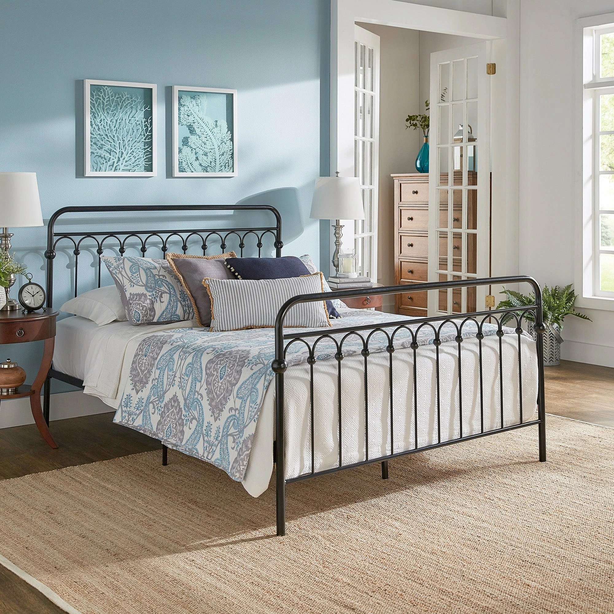 Hot Sale 💯 Eloise Metal Arches Platform Bed By INSPIRE Q Classic White 🌟 2 Hot Sale 💯 Eloise Metal Arches Platform Bed By INSPIRE Q Classic White 🌟 - Image 2